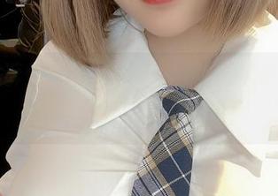 偷偷告诉你：Sayo Momo职业装写真新上架，别急我慢慢说！